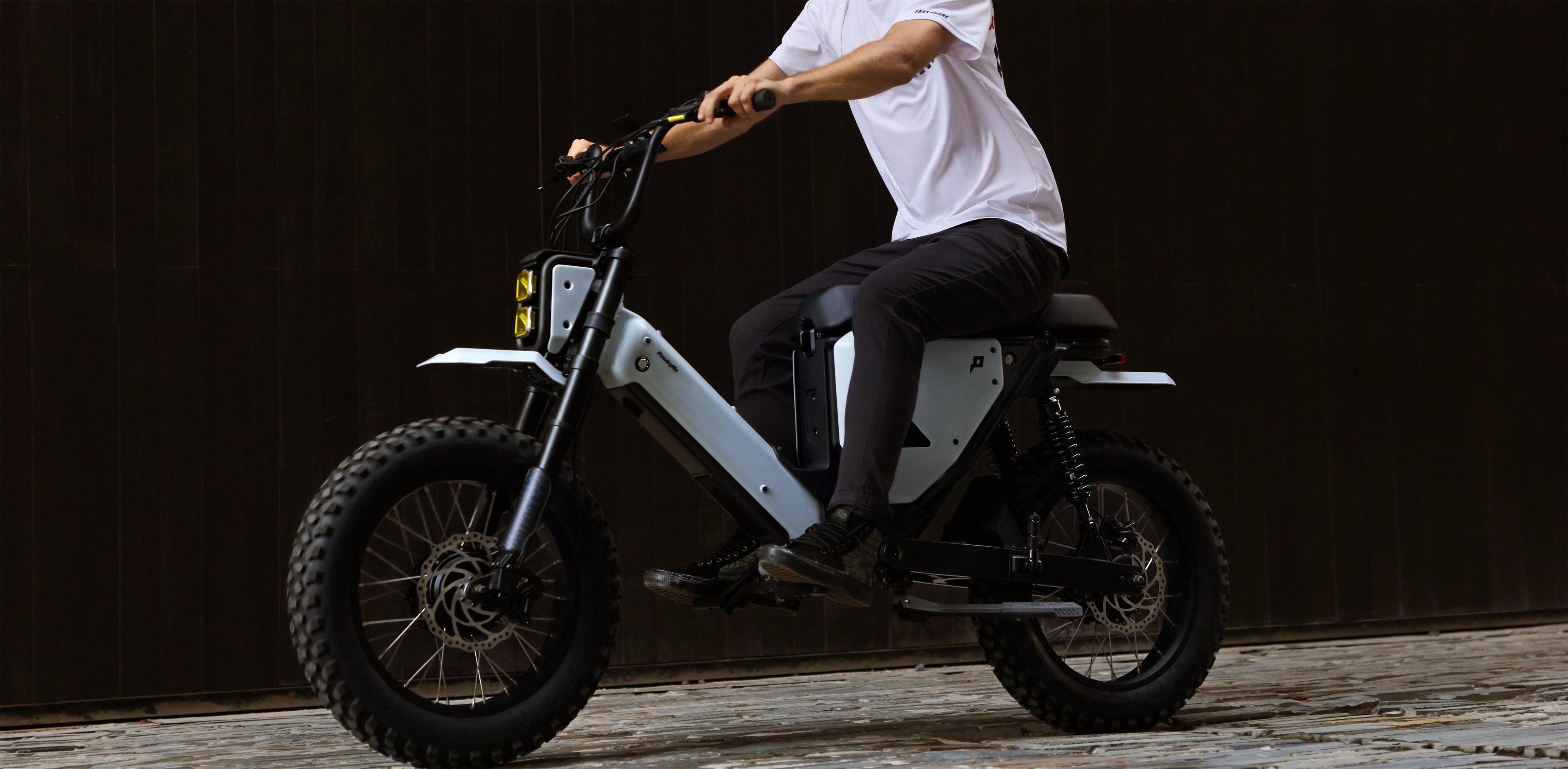 slider image slider_item_gppJ3e